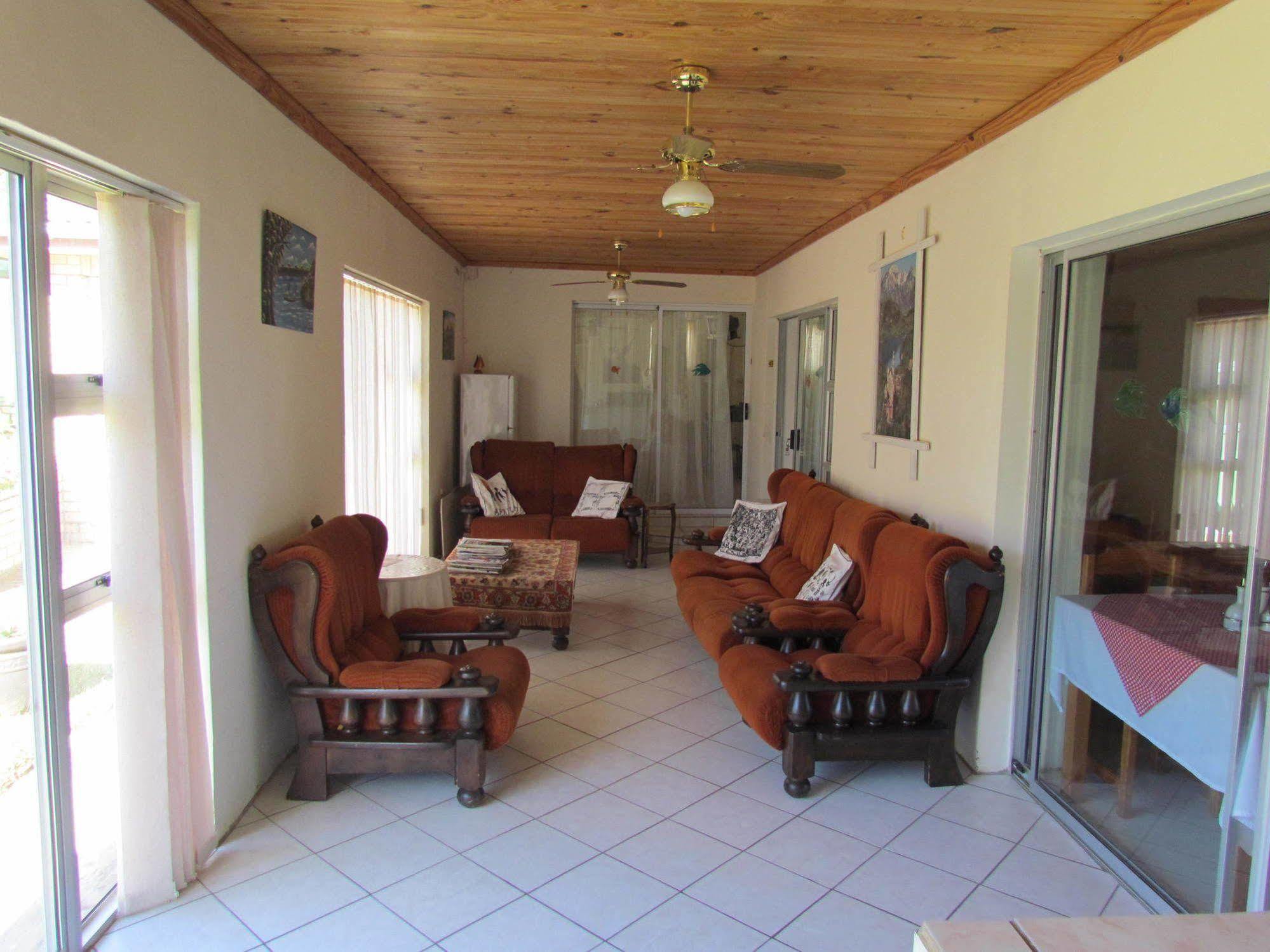 Blue Horizon Bay Guest House Van Stadensriviermond Екстер'єр фото